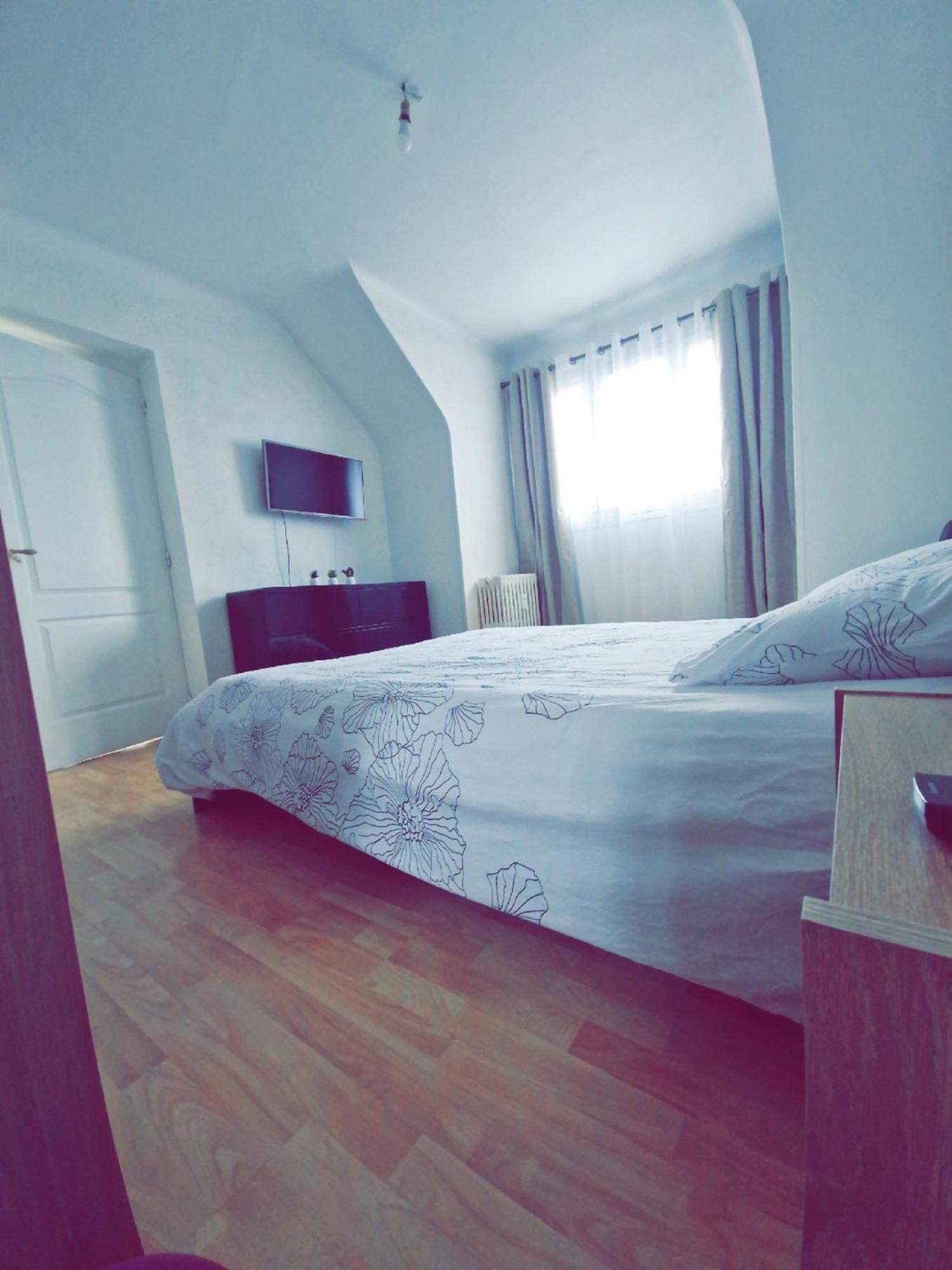 Appartement Le Trinidad à Troyes Extérieur photo